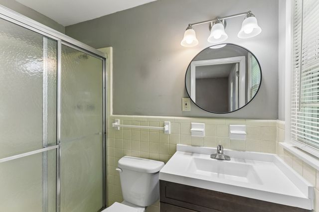950 Fairlane Dr, Lewisburg, TN 37091