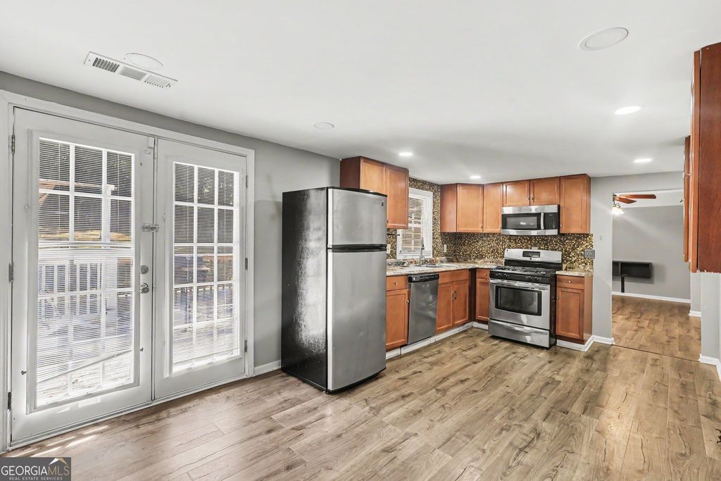 3898 Panthersville Road, Ellenwood, GA 30294 — photo 4