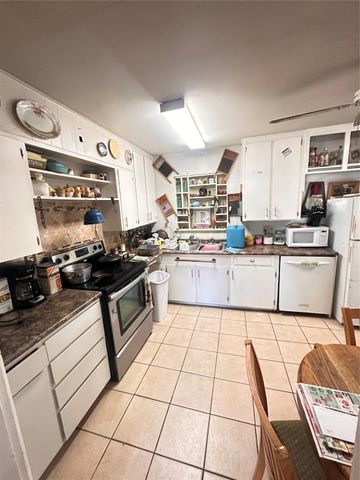 426 Goodyear Street, Irving, TX 75062