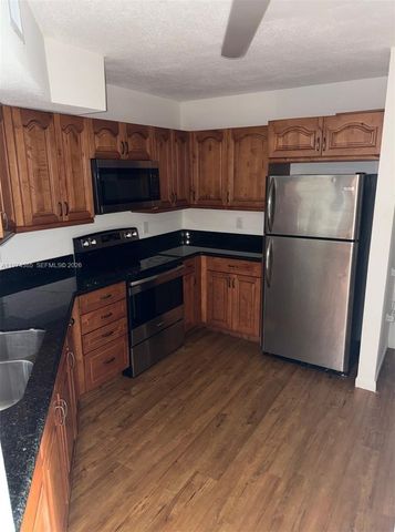 1120 N Franklin Ave 1120E, Homestead, FL 33034