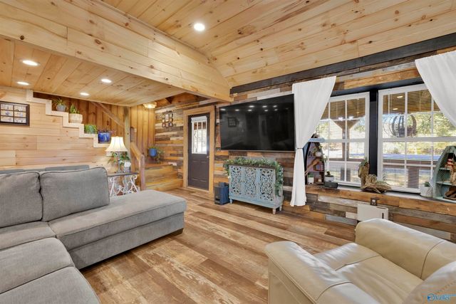 330 La Rue Finis, Leesburg, AL 35983