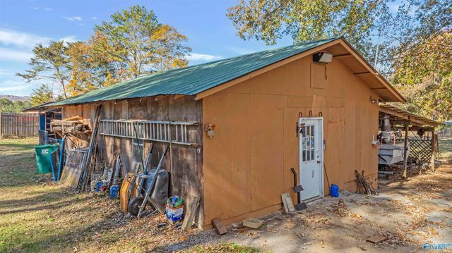 330 La Rue Finis, Leesburg, AL 35983