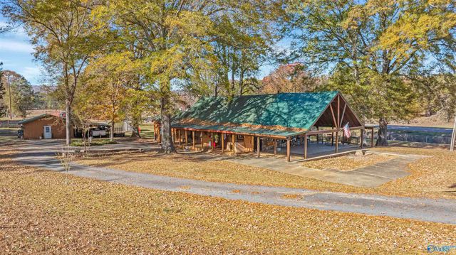 330 La Rue Finis, Leesburg, AL 35983