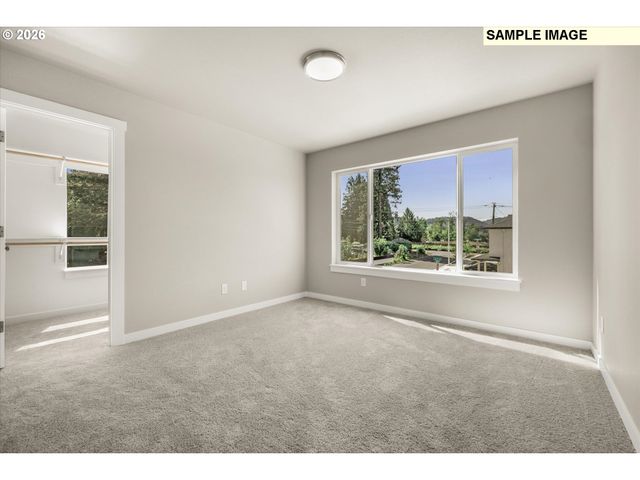 2421 Nw 1ST Dr, Gresham, OR 97030