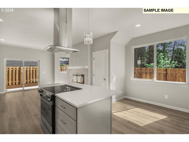 2421 Nw 1ST Dr, Gresham, OR 97030