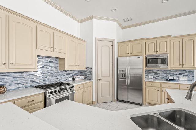 6393 Burnham Street, Frisco, TX 75034