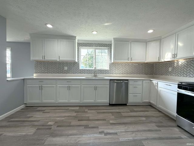 512 N Race Street, Monon, IN 47959