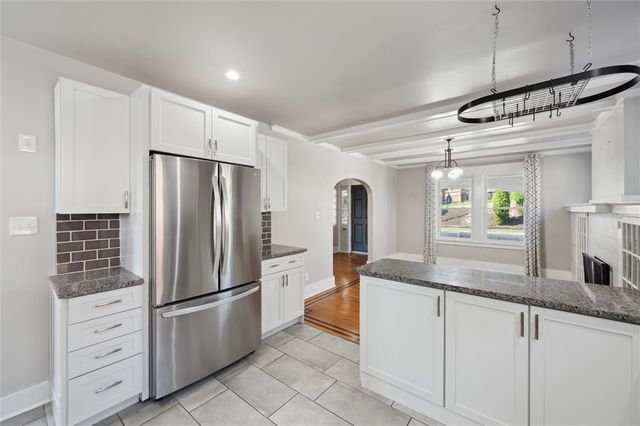 2904 Perrysville Ave, Observatory Hill, PA 15214