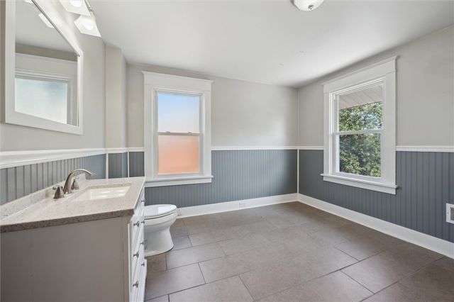 2904 Perrysville Ave, Observatory Hill, PA 15214