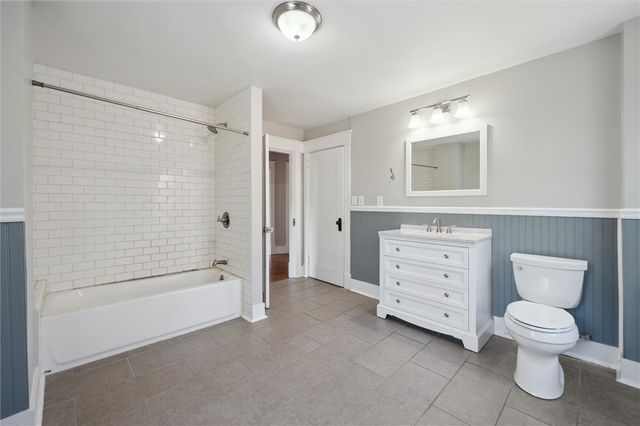 2904 Perrysville Ave, Observatory Hill, PA 15214