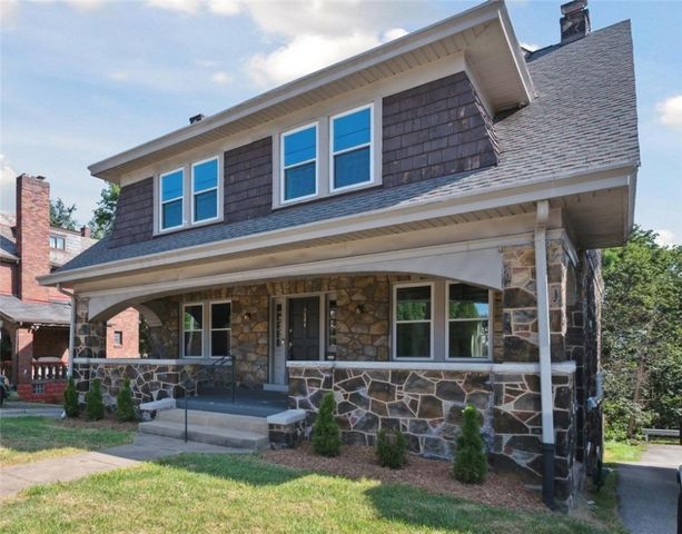 2904 Perrysville Ave, Observatory Hill, PA 15214