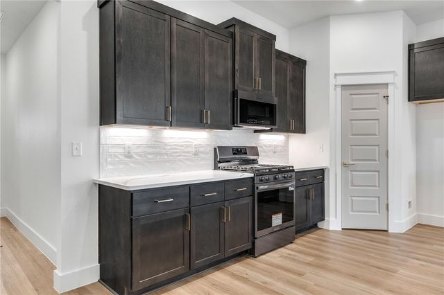 8851 Anise Drive, Centerton, AR 72719