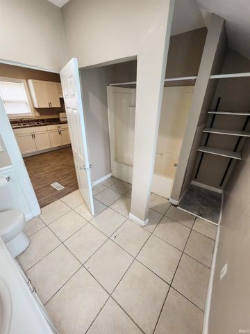 436 E Taber Street, Fort Wayne, IN 46803