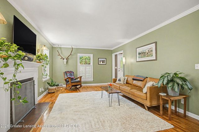 1025 Wildwood Drive, East Lansing, MI 48823