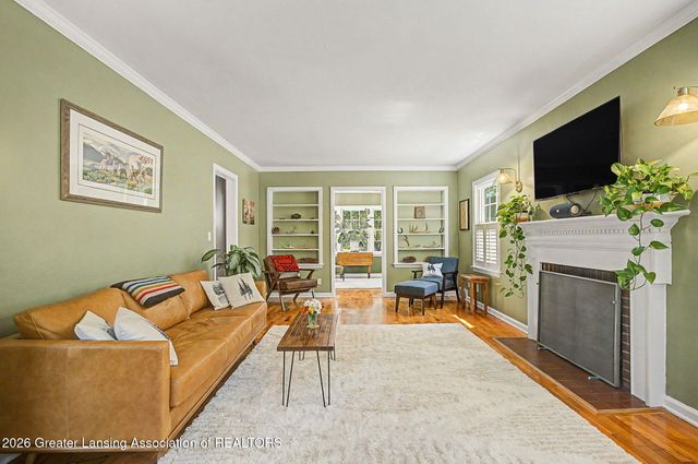 1025 Wildwood Drive, East Lansing, MI 48823