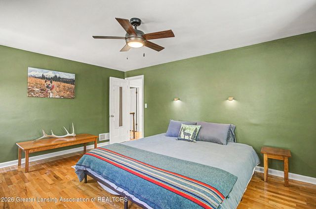 1025 Wildwood Drive, East Lansing, MI 48823