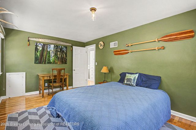 1025 Wildwood Drive, East Lansing, MI 48823