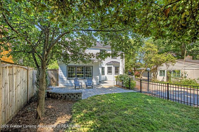 1025 Wildwood Drive, East Lansing, MI 48823
