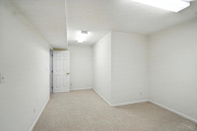 9372 Parkside Drive, Washington Twp, OH 45458