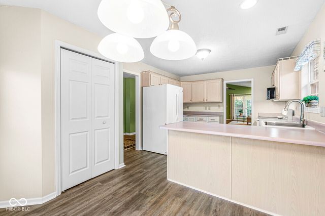 2815 Singletree Drive, Indianapolis, IN 46234