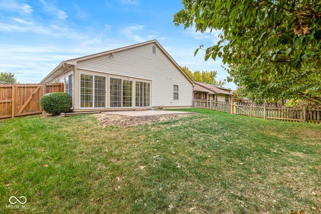 2815 Singletree Drive, Indianapolis, IN 46234