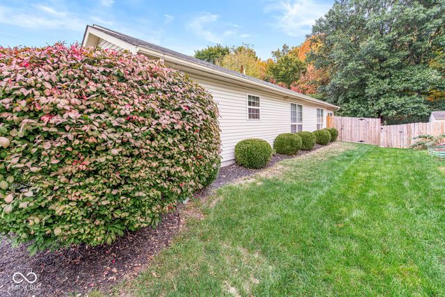 2815 Singletree Drive, Indianapolis, IN 46234