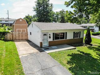 316 Lindy Boulevard, Ballwin, MO 63021
