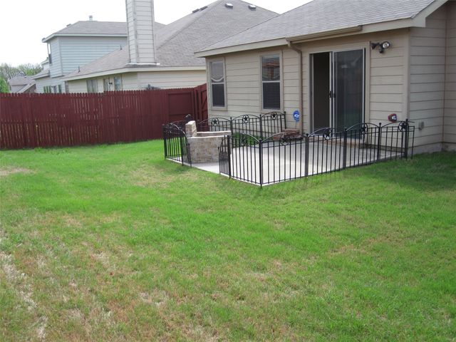 609 Twin Knoll Drive, Mckinney, TX 75071