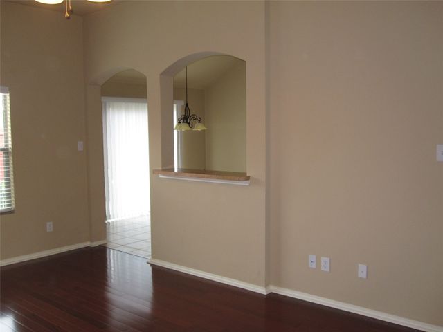 609 Twin Knoll Drive, Mckinney, TX 75071