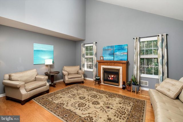 36 ARNOLD LN, Robbinsville, NJ 08691
