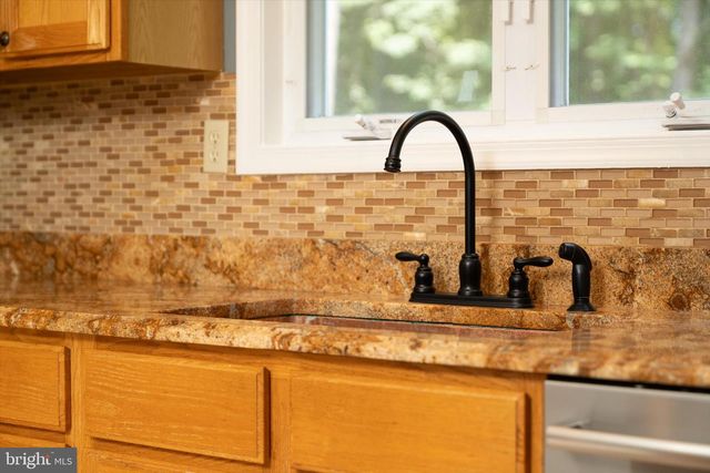 36 ARNOLD LN, Robbinsville, NJ 08691