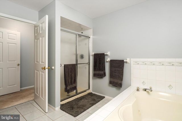 36 ARNOLD LN, Robbinsville, NJ 08691