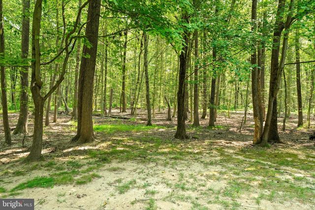 36 ARNOLD LN, Robbinsville, NJ 08691