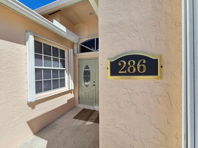 286 Saratoga Boulevard E, Royal Palm Beach, FL 33411