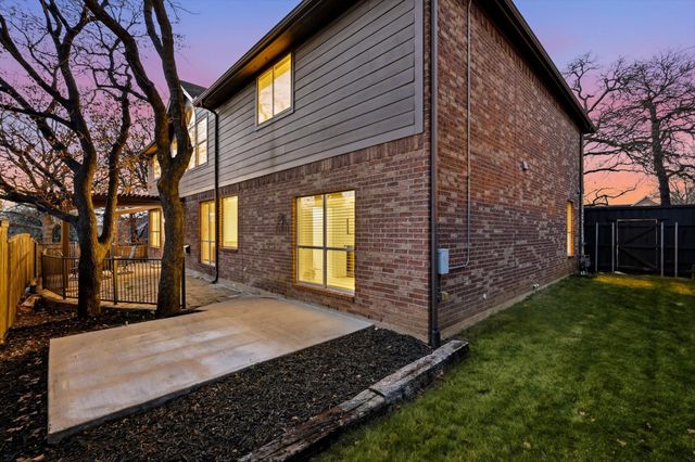 3403 Brighton Court, Highland Village, TX 75077