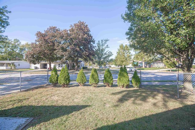 2800 Meadow Drive, Lafayette, IN 47909