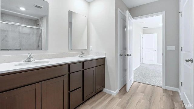 1441 Greencastle Drive, Warsaw, IN 46582