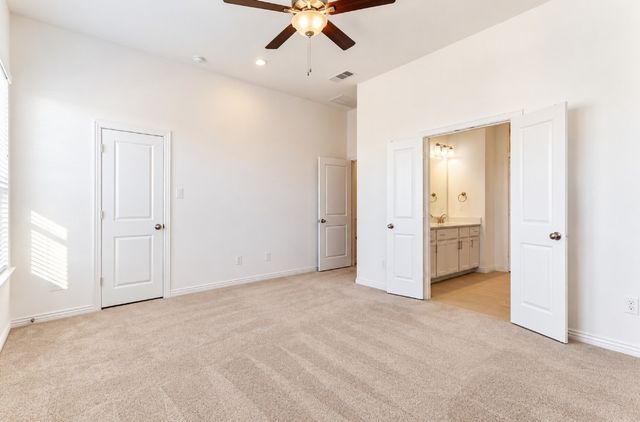 3700 Pelican Rest Way, Arlington, TX 76005