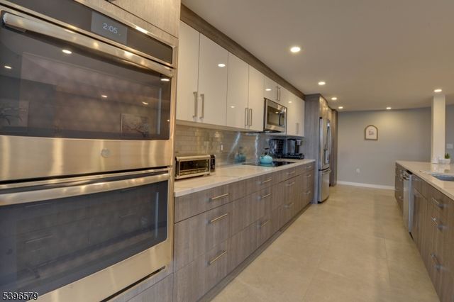 1360 Hamburg Tpke 104, Wayne Twp., NJ 07470