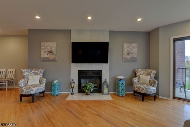 1360 Hamburg Tpke 104, Wayne Twp., NJ 07470