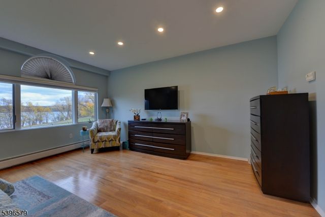 1360 Hamburg Tpke 104, Wayne Twp., NJ 07470