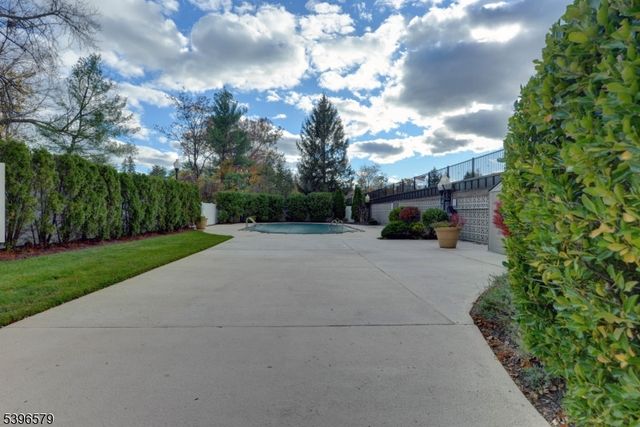 1360 Hamburg Tpke 104, Wayne Twp., NJ 07470