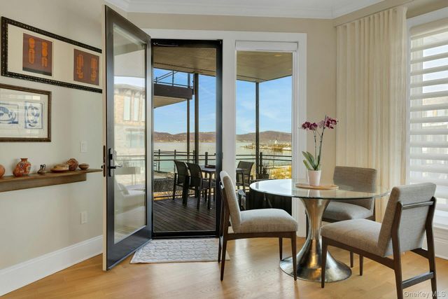 18 Rivers Edge Drive 305, Tarrytown, NY 10591