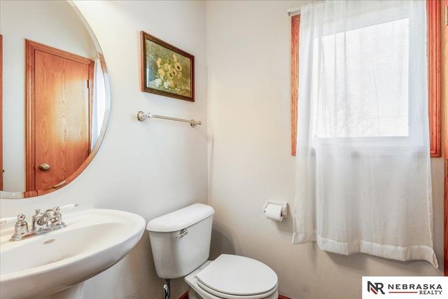 3224 Fairway Drive, Plattsmouth, NE 68048