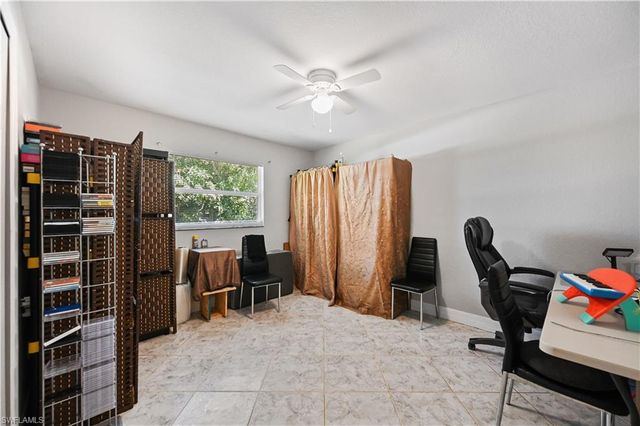 1721 SE 21st TER, Cape Coral, FL 33990