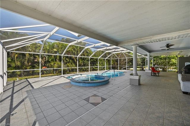 1721 SE 21st TER, Cape Coral, FL 33990