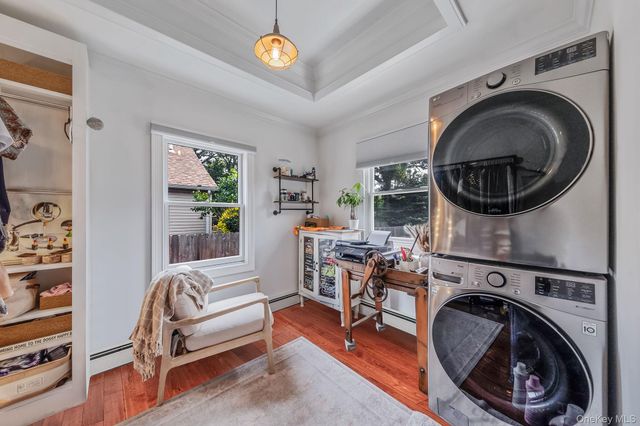 127 Clinton Avenue, East Patchogue, NY 11772