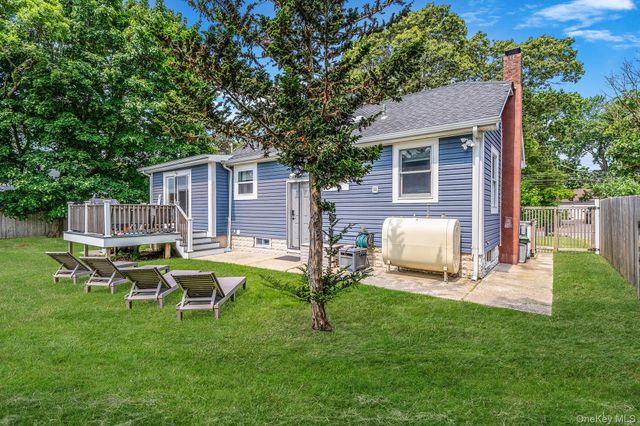 127 Clinton Avenue, East Patchogue, NY 11772