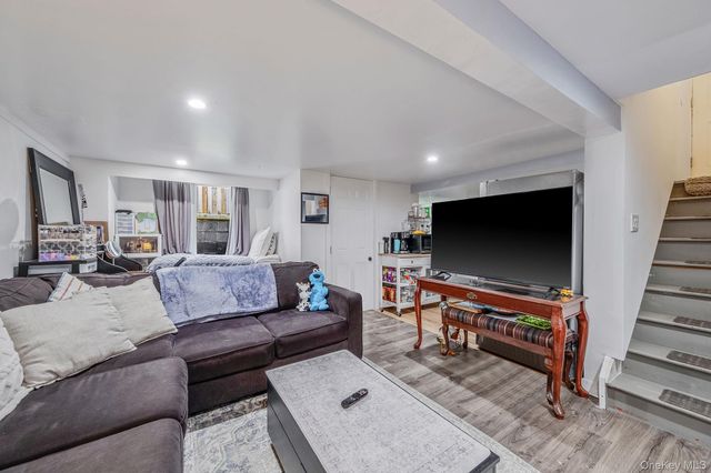 127 Clinton Avenue, East Patchogue, NY 11772