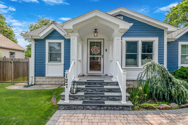 127 Clinton Avenue, East Patchogue, NY 11772